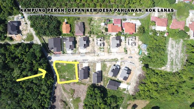 1 Lot Rumah Banglo  di Kg.Perah Kok Lanas 1