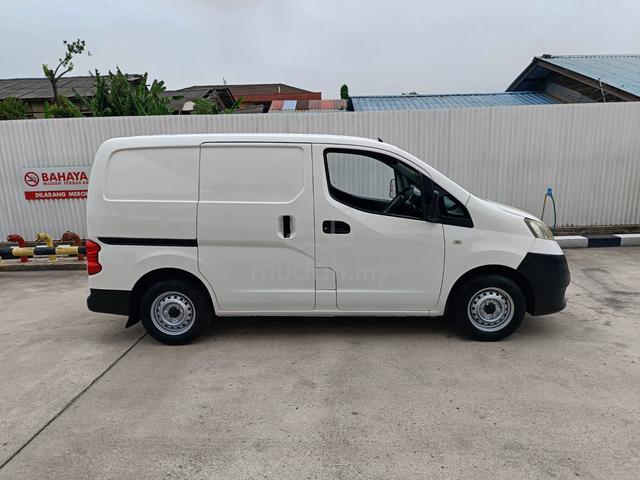 2013 Nissan NV200 1.6 (M) PANEL 1 OWNER - 5