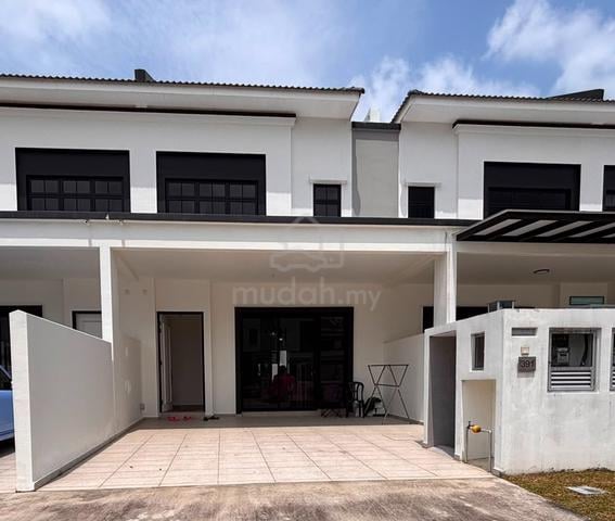 Tate Residence Botanic / Eco Botanic / Horizon Hill / Medini/ Legoland 1