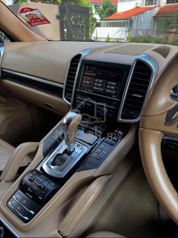 2011 Porsche CAYENNE 3.6 958 (A) - 3