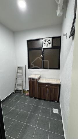 Residensi Max 1