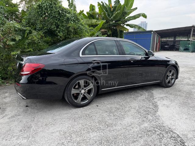 2016 Mercedes Benz E200 AVANTGARDE (CKD) 2.0 - 5