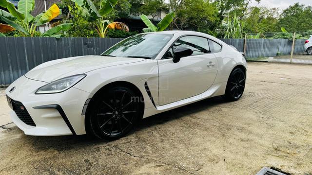 2022 Toyota GR86 2.4 RZ (A) GRADE 5A ORI (7009 KM) - 4
