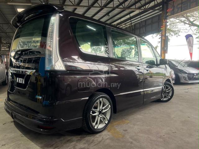 2013 Nissan Serena 2.0 (A) - 4