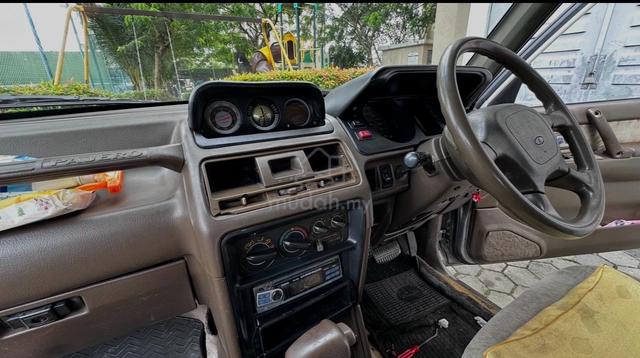 1995 Mitsubishi PAJERO 3.0 (A) - 5