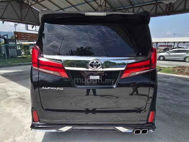 GRADE 4.5B 2022 Toyota ALPHARD 2.5 SC MILEAGE 44KM - 4