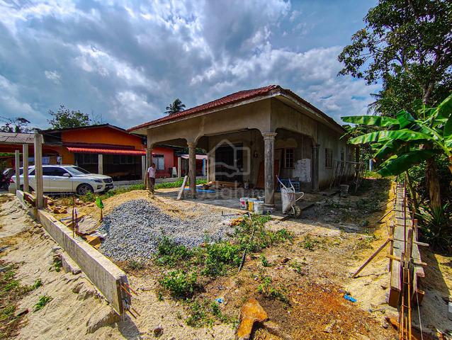 Sale! Rumah Terbengkalai Murah di Kg Jejulok, Pasir Mas 1