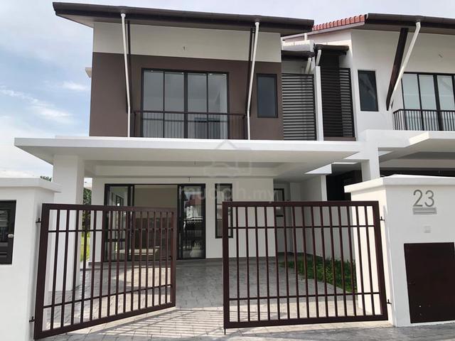 [END LOT] 2 Storey Terrace Serene Heights, Bangi 1