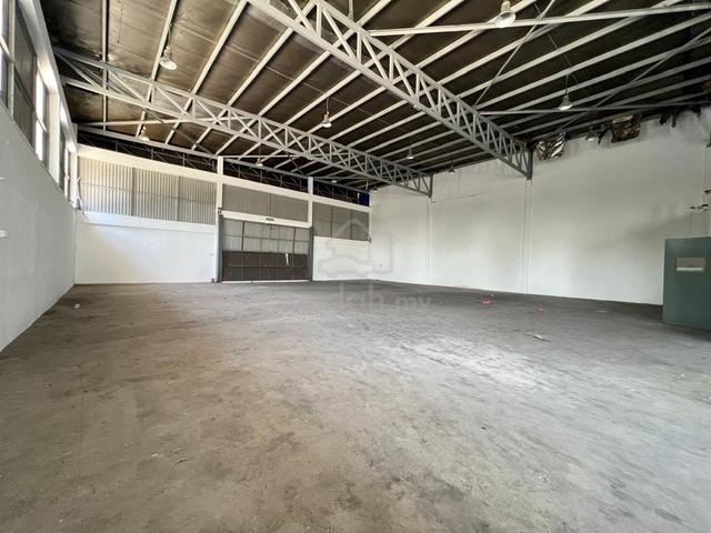 Warehouse For Rent at Kawasan Perindustrian Taman Ria Jaya SP 1