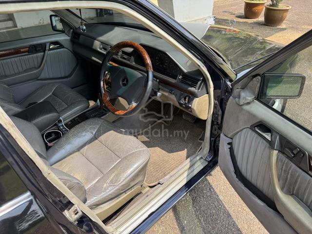 1992 Mercedes Benz 230E 2.3 W124 (A) - 4
