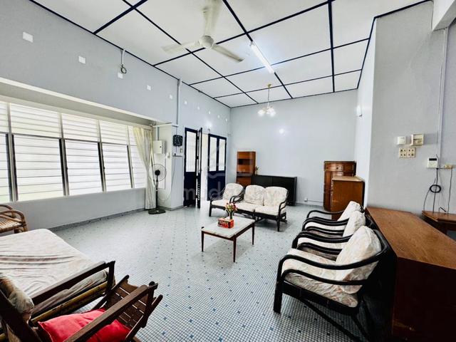 Lengkok Nunn (off Jalan Utama) Furnished Semi-Detached House 1