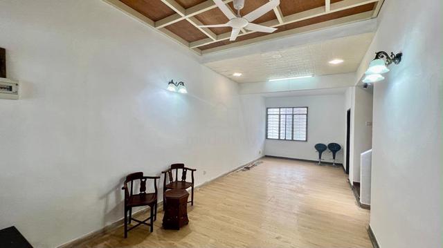 taman perling 1.5 storey house for rent 1