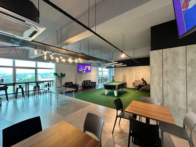 Petaling Jaya 6% ROI - 8 Sty Office Building BELOW MARKET VALUE! 1