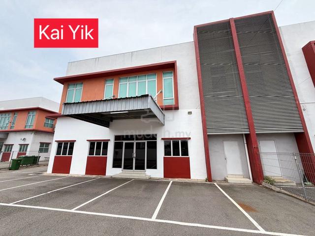 1.5 Storey SemiD Factory Newly Refurbished @ Taman Industri Seri Juru 1