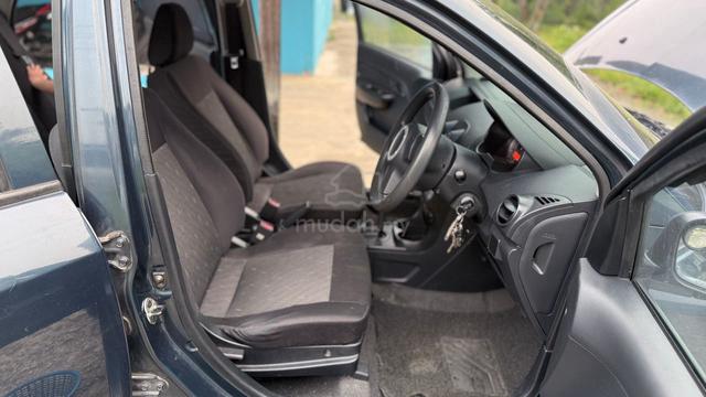 Proton Saga FLX 2012 Auto - 4