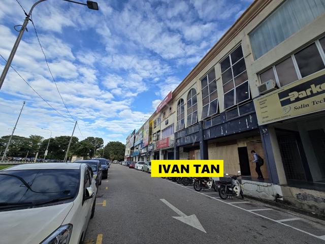 【2 Unit Adjoining】Ground floor shop Bayan point Face Main Road 1800sf 3