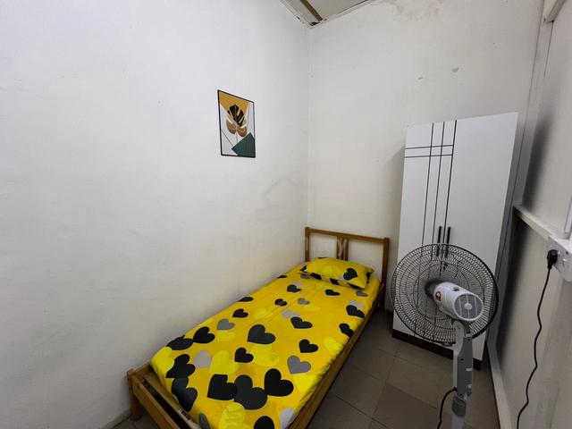 Non Sharing Near UTM -Sri Pulai-Taman Teratai, Pulai Perdana Skudai 4