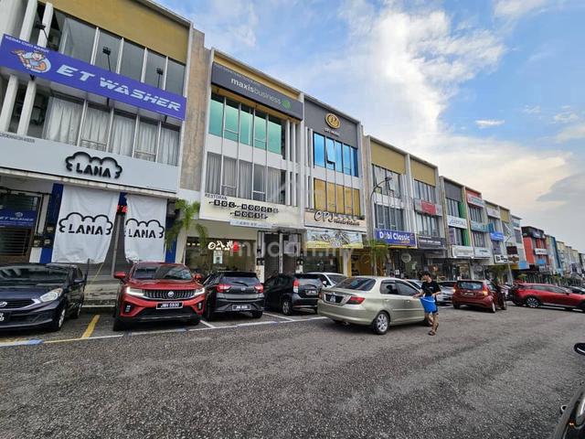 1st Floor Shop @ Taman Ungku Tun Aminah ( TUTA ) Jalan Pendekar 16 1