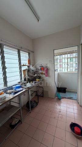 Pangsapuri Teratai (Cheras) 1