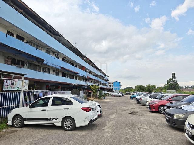Flat Taman Ungku Tun Aminah 1