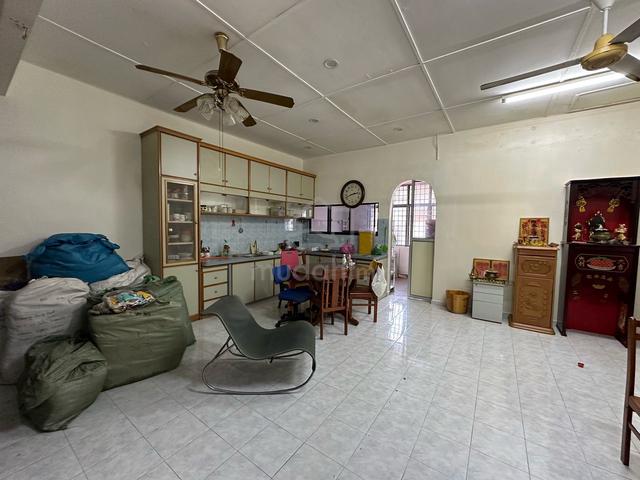 [FOR SALE] 2 Storey Shop Lot @ Taman Cemara / Sungai Layar SP 1