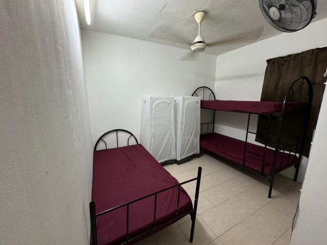 Rumah Bilik Sewa Murah Pusat Komersial Seksyen 7 Shah Alam UITM Unisel 1