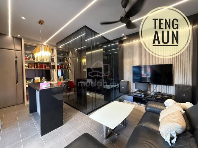 4.5 Storeys UL Residence 4490sqft 3 Car Park Fully Renovated Ayer Itam 1