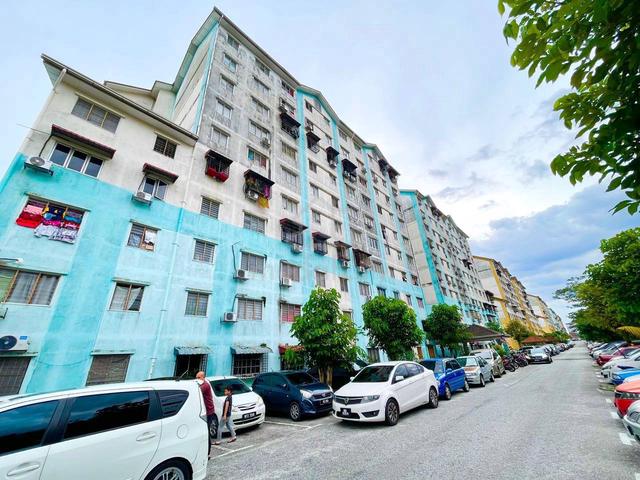 Enggang Apartment 1