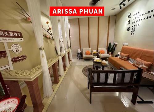 2.5-Storey Pre-War House for Sale – Prime Georgetown 3000sqft Tenanted 1