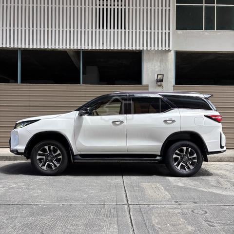 SPECIAL OFFER‼️2022 Toyota FORTUNER 2.8 VRZ 4x4 - 3
