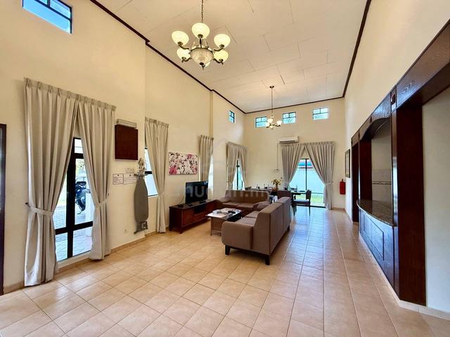 (FULLY FURNISHED) 1 Storey Bungalow Villa A Famosa, Melaka 1