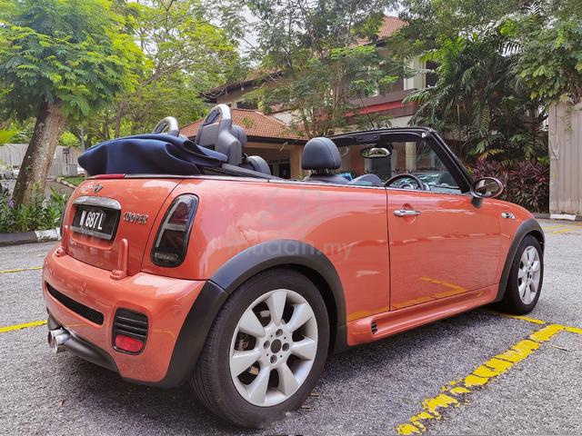 Mini Cooper Convertible 1.6 (A) , Excellent Cond - 3