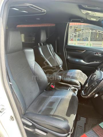 2017 Toyota VELLFIRE 2.5 Z GOLDEN EYES AGH30R (A) - 5