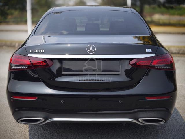 2021 Mercedes Benz E300 AMG Low Mileage 24k KM - 4