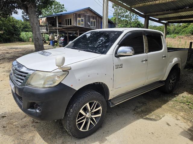 2012 Toyota HILUX 3.0 G MY05 KUN26R FACELIFT II - 4