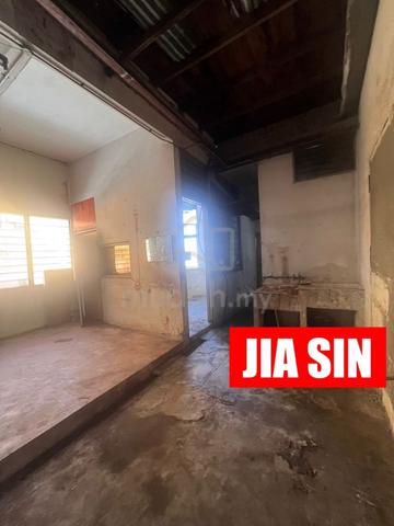 Ground Floor Shoplot for RENT @ Jalan Jelutong 1