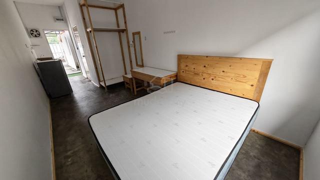 Room for Rent – IDEAL FOR MEDICAL & GOVERNMENT STAFF 1