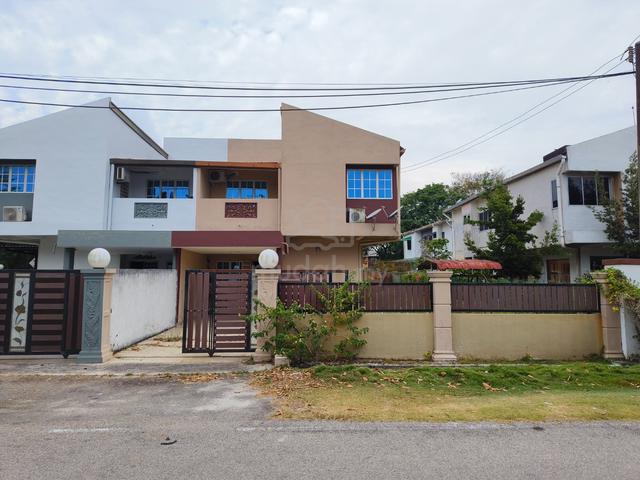Muar Bakri Batu 4 double storey semi D lowest price in town 1