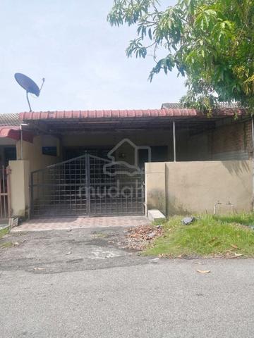 Batu Gajah Taman Mewah Indah Single Storey House For Rent 1