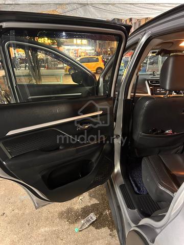 2019 Perodua ARUZ 1.5 AV (A) - 4