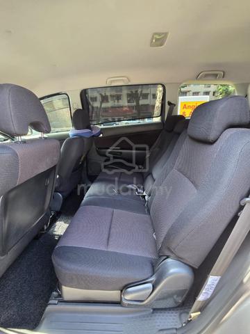 2007 Toyota WISH 1.8 G FACELIFT (A) - 4