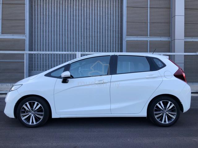 2015 Honda JAZZ 1.5 V (A) - 5
