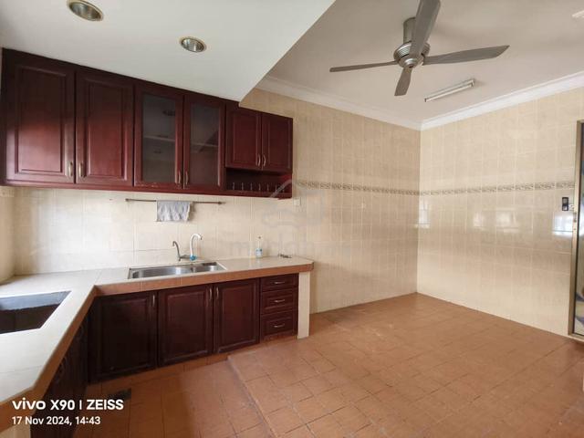 BPP 2 Storey 5R3B Taman Equine Bandar Putra Permai MRT Seri Kembangan 1