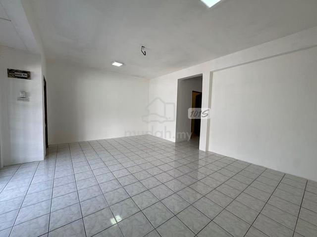 GOOD CONDITION!! BEST BUY!! 2 Storey House Kampung Raja Uda Klang 1
