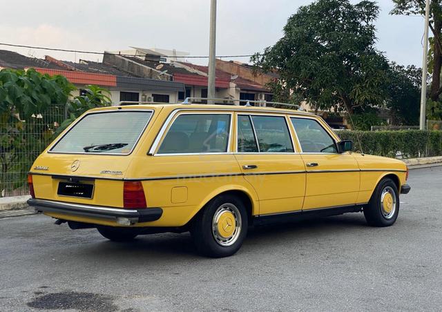 1995 Mercedes Benz 230TE 2.3 (A) Station Wagon - 2