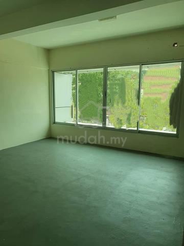 Kenari Avenue Shop Office Lot 2000sf FACING ROAD Sungai Ara 1