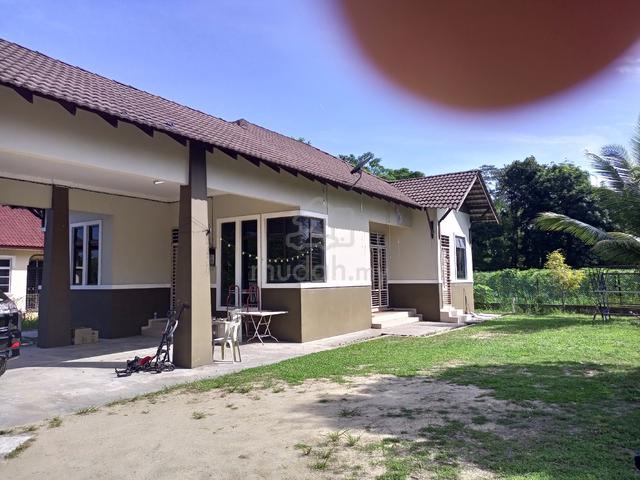 Rumah Banglo untuk disewa 1