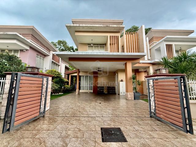 FULLY RENOVATED! 2 Storey Semi D Impian Makmur, Saujana Impian, Kajang 1