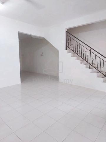 Murah Double Storey Pengkalan Tiara Station 18 Lahat (Gated & Guarded) 4