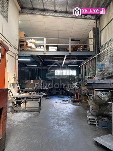 [Fully Extended] Semi D Factory/Warehouse @Permatang Tinggi  1